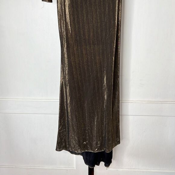 Mac Duggal Ieena Duggal - 26660 Asymmetric Pleated Formal Gown - Picture 4 of 9